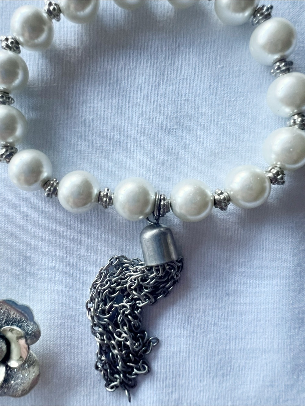 Coquette Pearl Jewelry Lot Silver Bow Flower Clip On Earrings Set - Picture 6 of 12